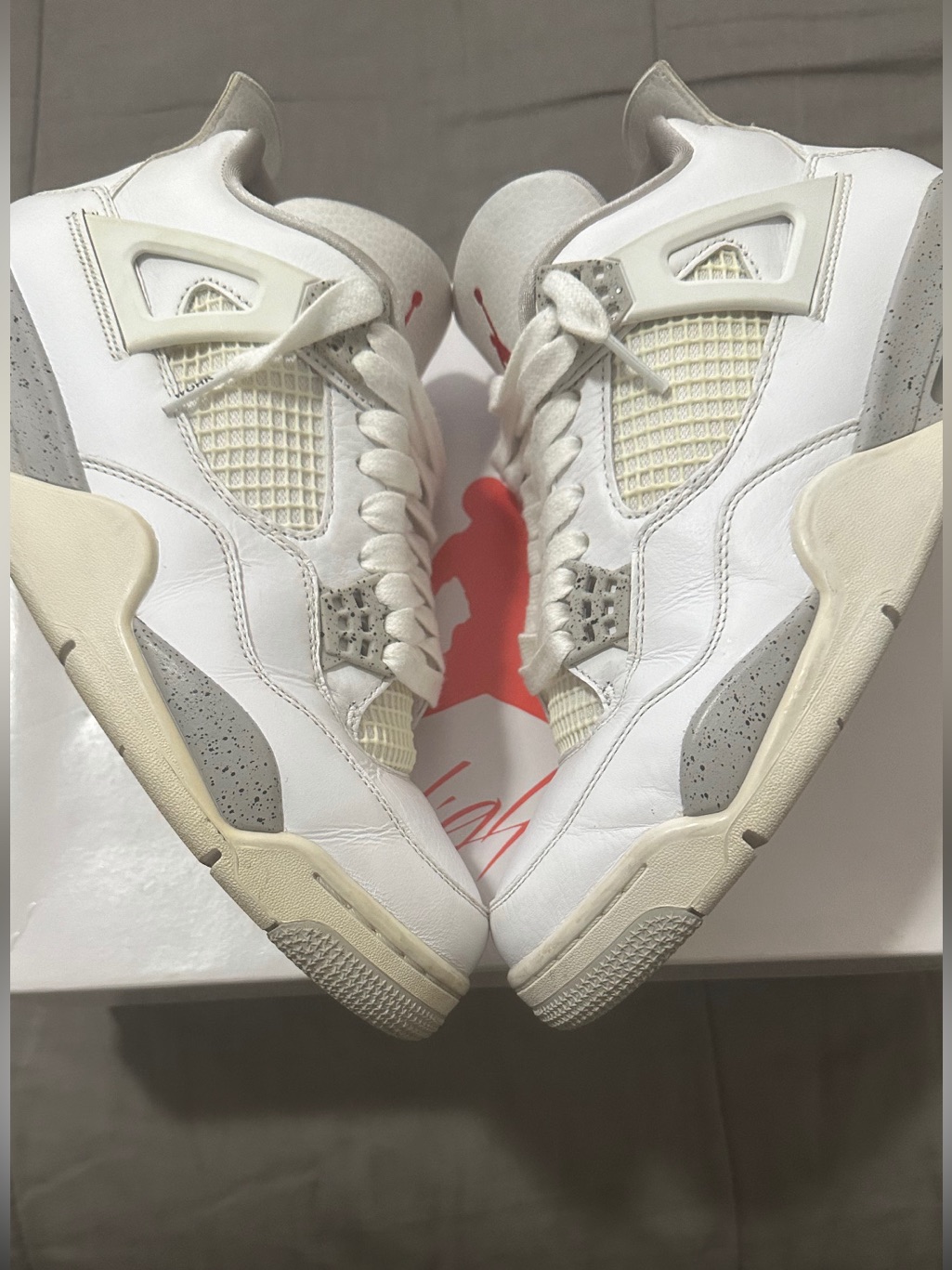 Jordan Retro 4 White Cream Gray With Red Jumpman